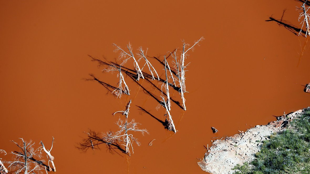 boues rouges méditerranée